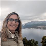 Profesora nativa online. Licenciada en francés. Me llamo Sylvia, soy nativa francesa,licenciada en filología francesa en la Universidad Complutense